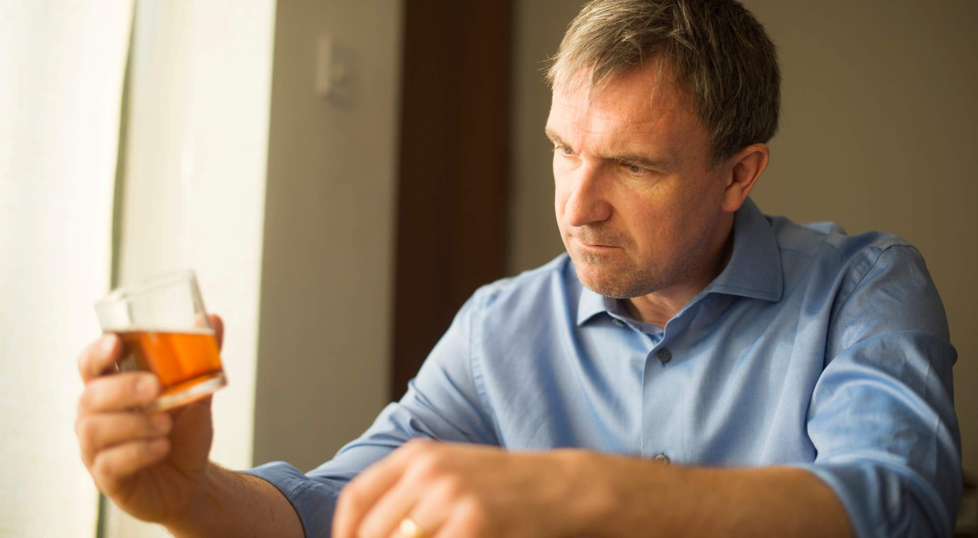 can alcoholism cause inflammation